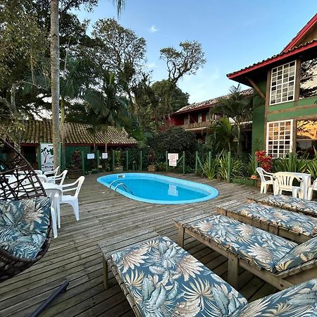 Pousada Canoa Azul Na Praia Da Ferrugem Гаропаба Экстерьер фото